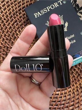 Doll 10 “Cherry Kiss” Lip Rouge Lipstick in Black Tube New without Box